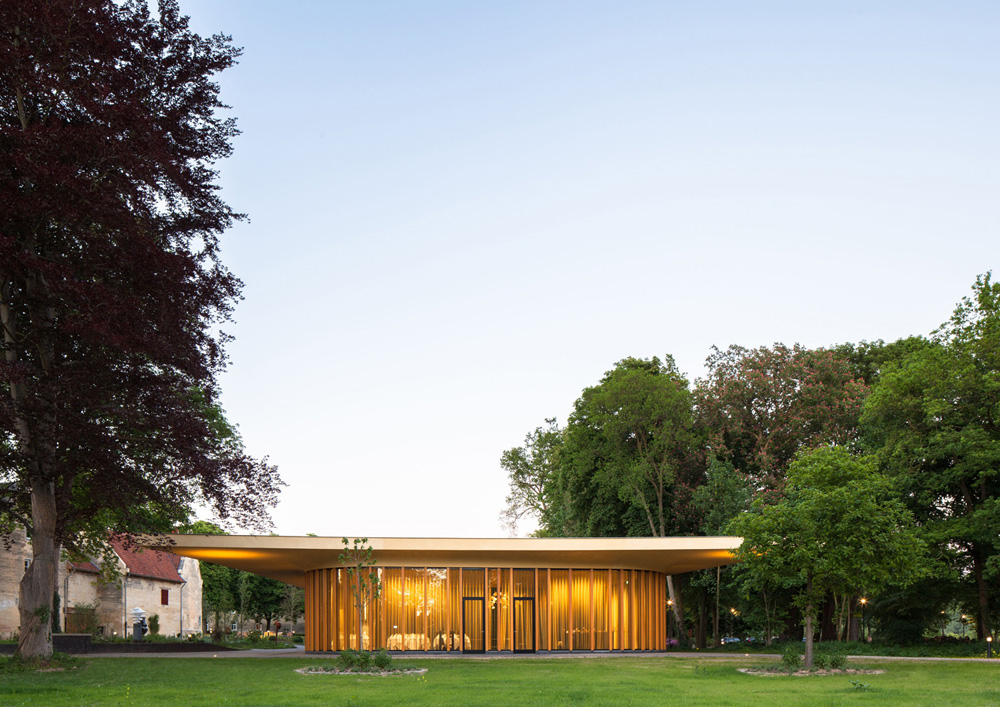 06 07 2017 Mecanoo pavilion completes Château St Gerlach estate